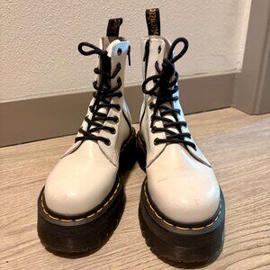 Doc Martens White Jadon SZ: Ladies:6 Men:5